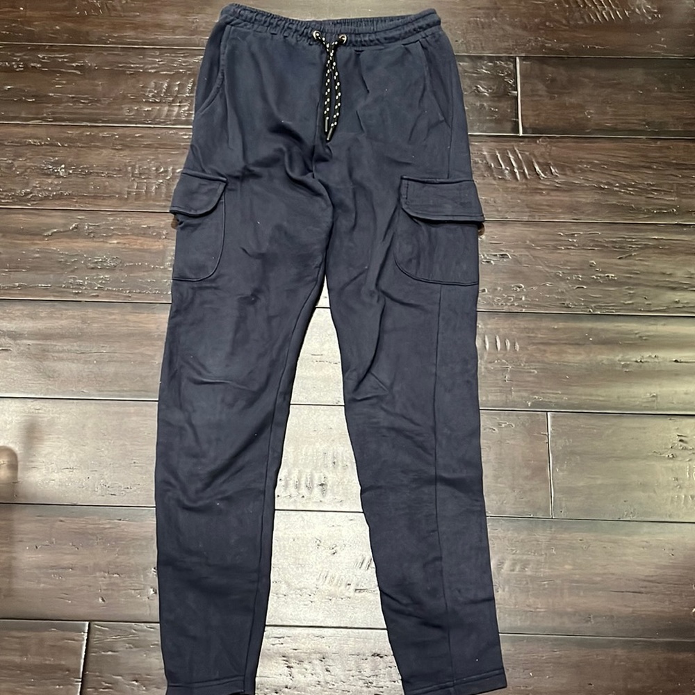 Boys navy jogger. Size 14/16